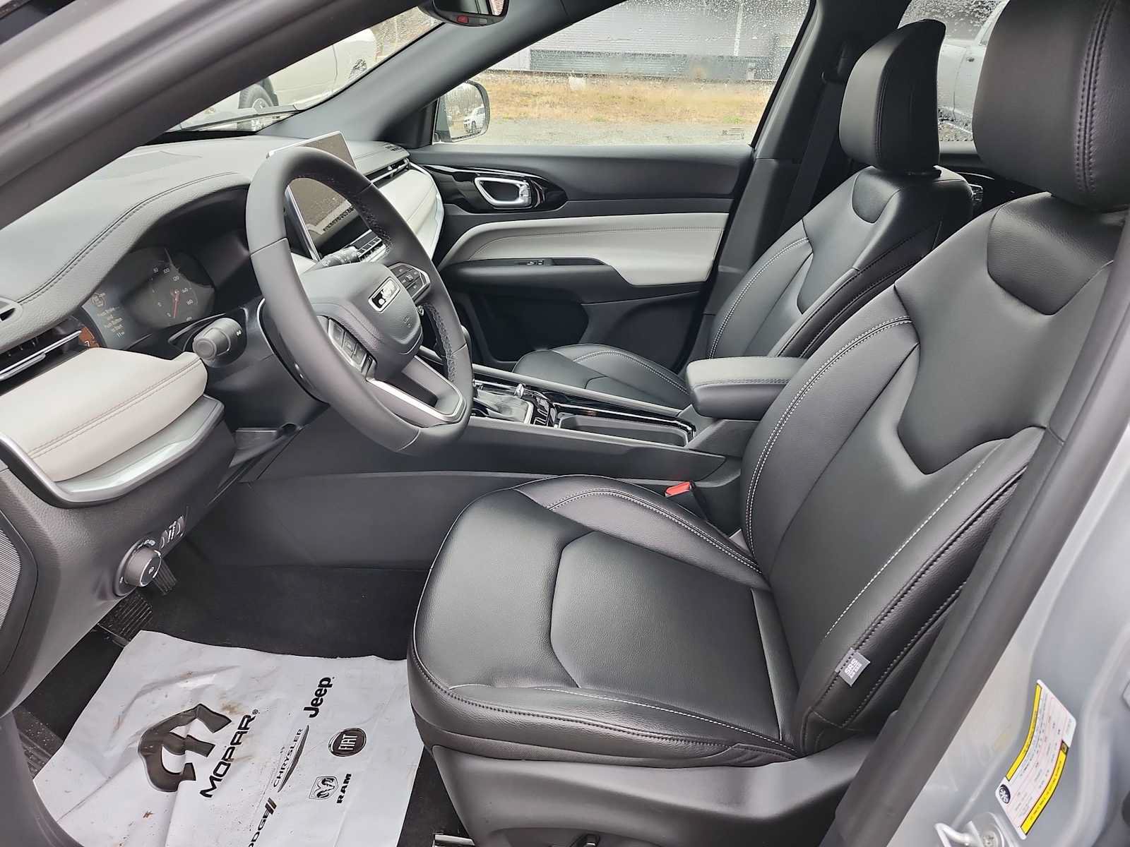 New 2026 Jeep Compass Limited AWD/4WD image 11