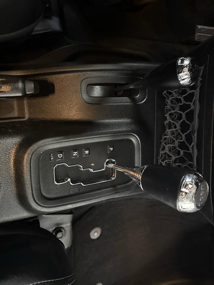 Used 2017 Jeep Wrangler Unlimited Rubicon image 20