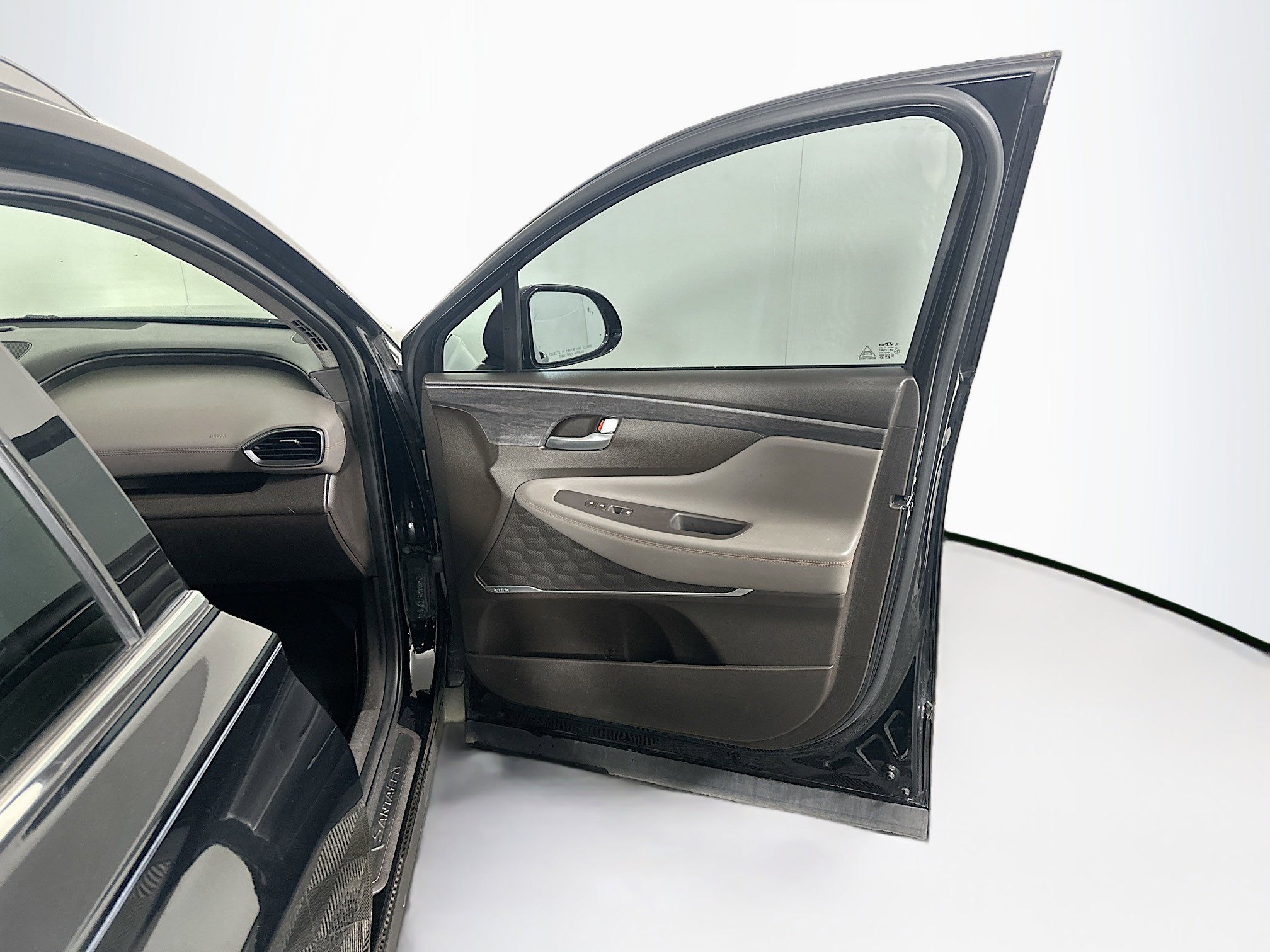 Used 2019 Hyundai Santa Fe FWD image 35