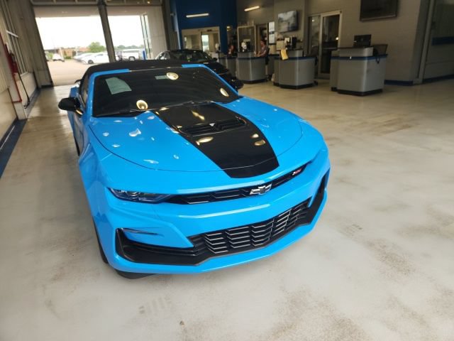 Used 2023 Chevrolet Camaro SS RWD image 7