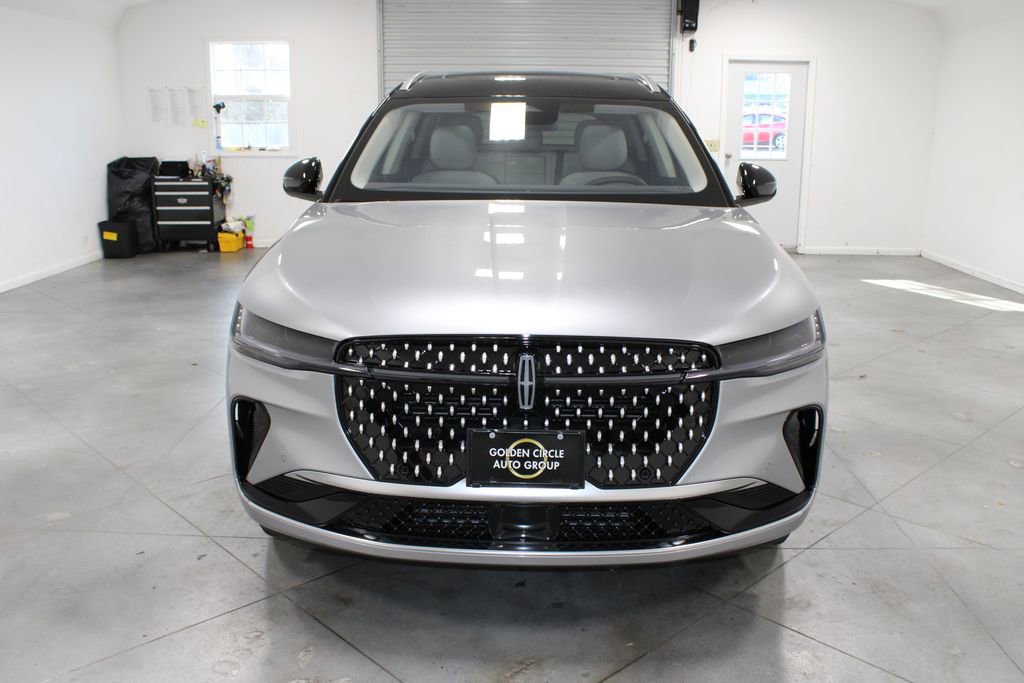 New 2026 Lincoln Nautilus Reserve image 2