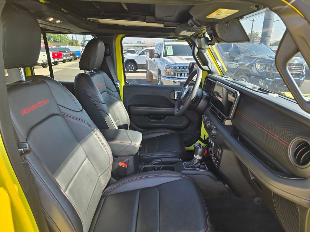 Used 2024 Jeep Wrangler Unlimited Rubicon image 10