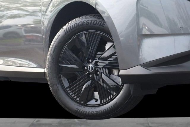 Certified 2025 Nissan Murano SV AWD/4WD image 3