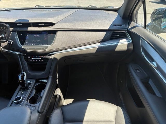Used 2020 Cadillac XT5 Luxury w/ LPO, Floor Liner Package AWD/4WD image 24