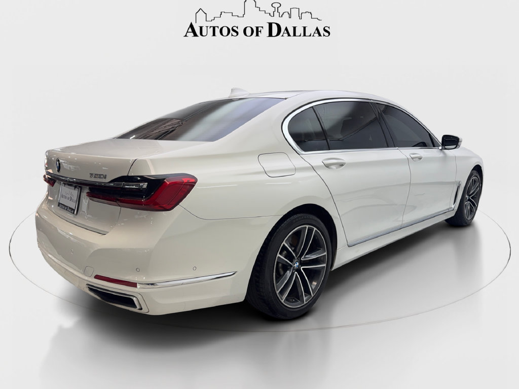 Used 2021 BMW 750i xDrive w/ Executive Package AWD/4WD image 7