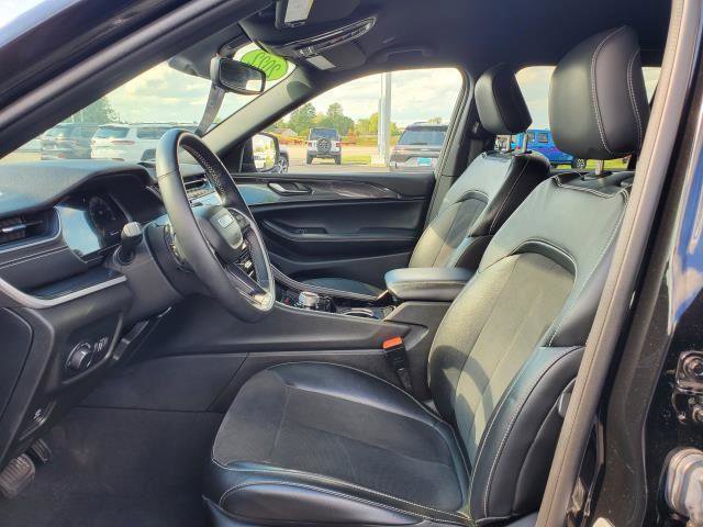 Used 2022 Jeep Grand Cherokee Altitude image 6