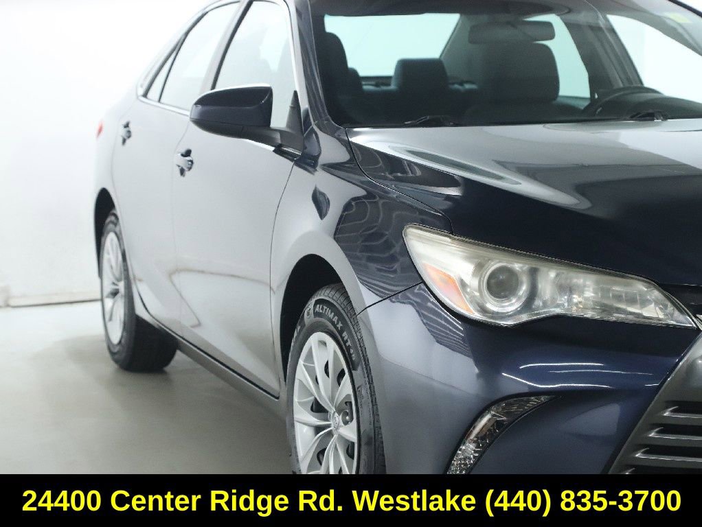Used 2017 Toyota Camry XLE image 9