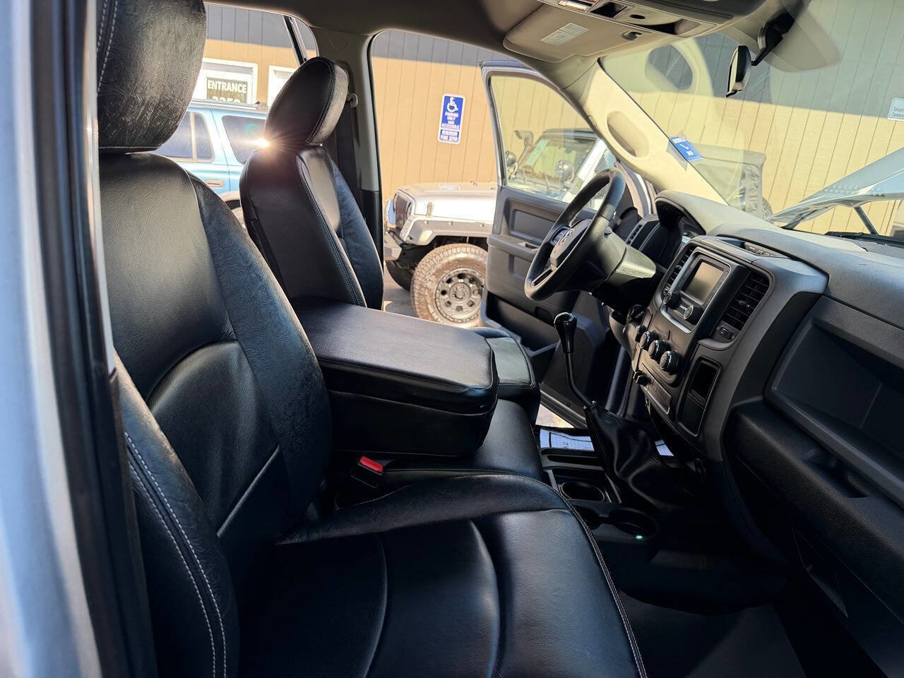 Used 2018 RAM 2500 Tradesman w/ Popular Equipment Group image 27