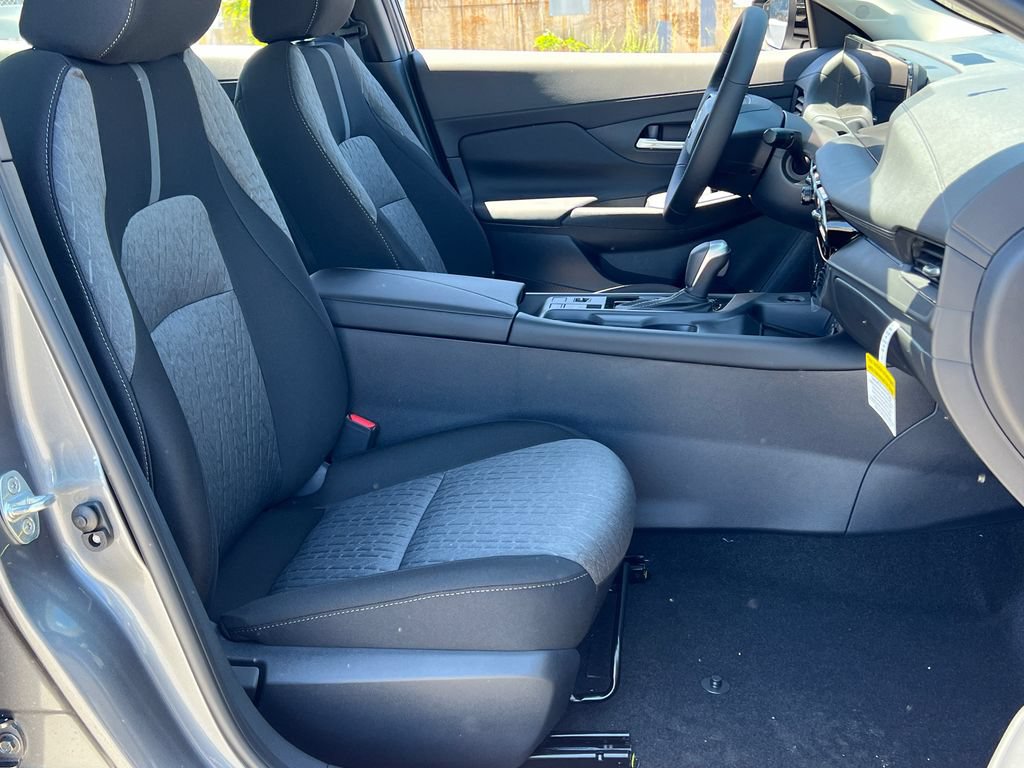 New 2026 Nissan Sentra SV w/ SV Convenience Package FWD image 17