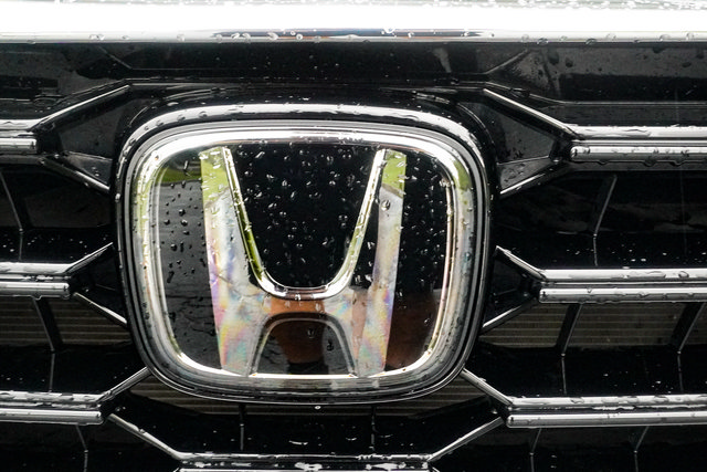 Used 2023 Honda CR-V EX image 36