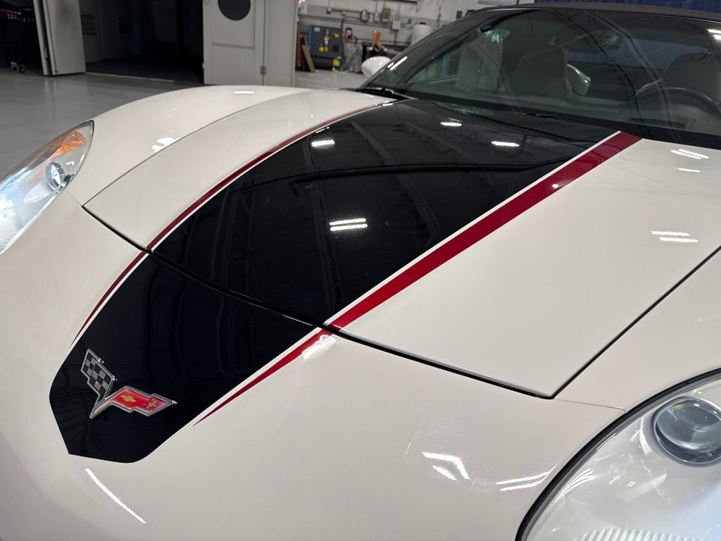 Used 2009 Chevrolet Corvette Convertible w/ Preferred Equipment Group RWD image 49