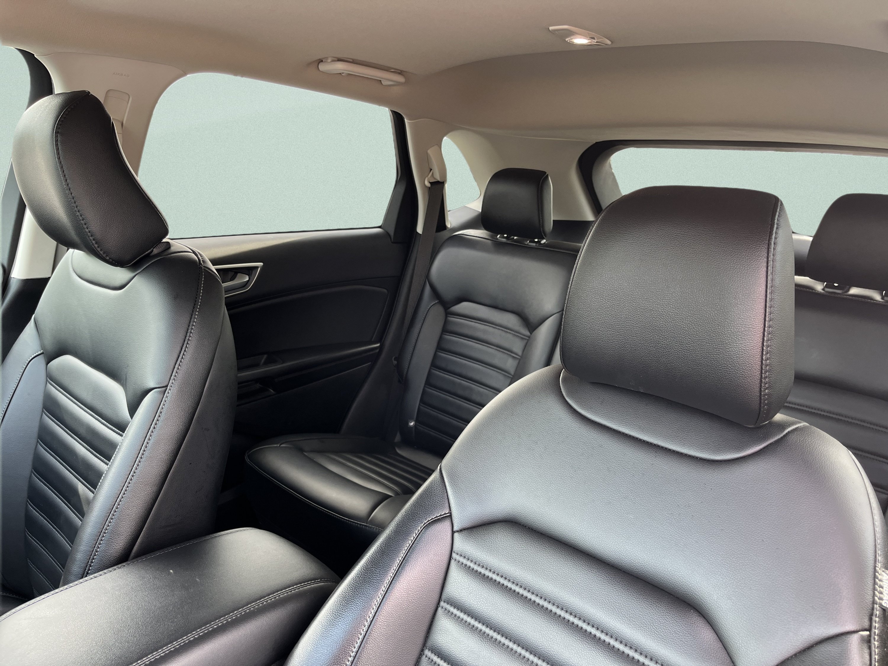 Used 2024 Ford Edge SEL w/ Convenience Package AWD/4WD image 11