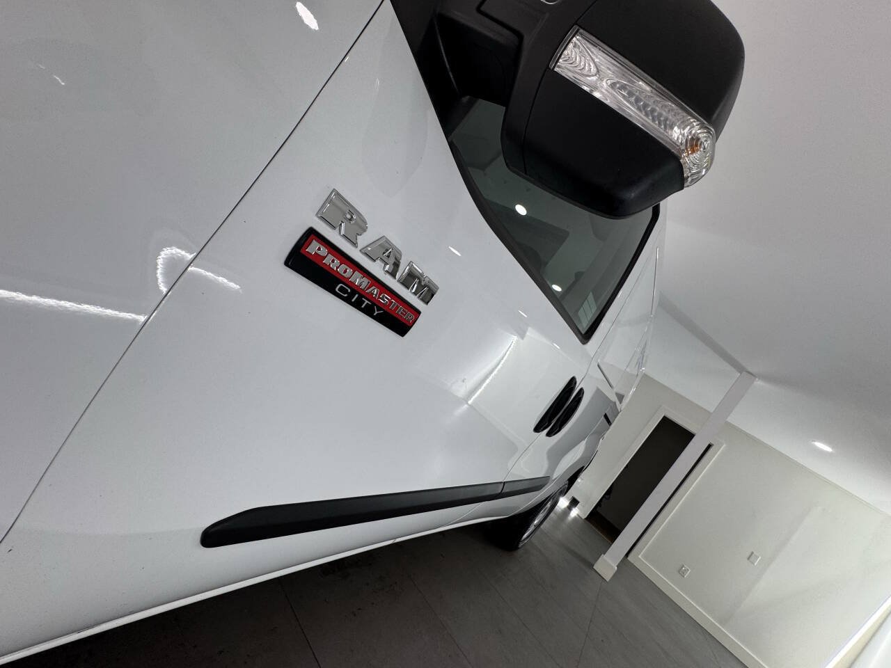 Used 2021 RAM ProMaster City Tradesman w/ Window Group 04 FWD image 12