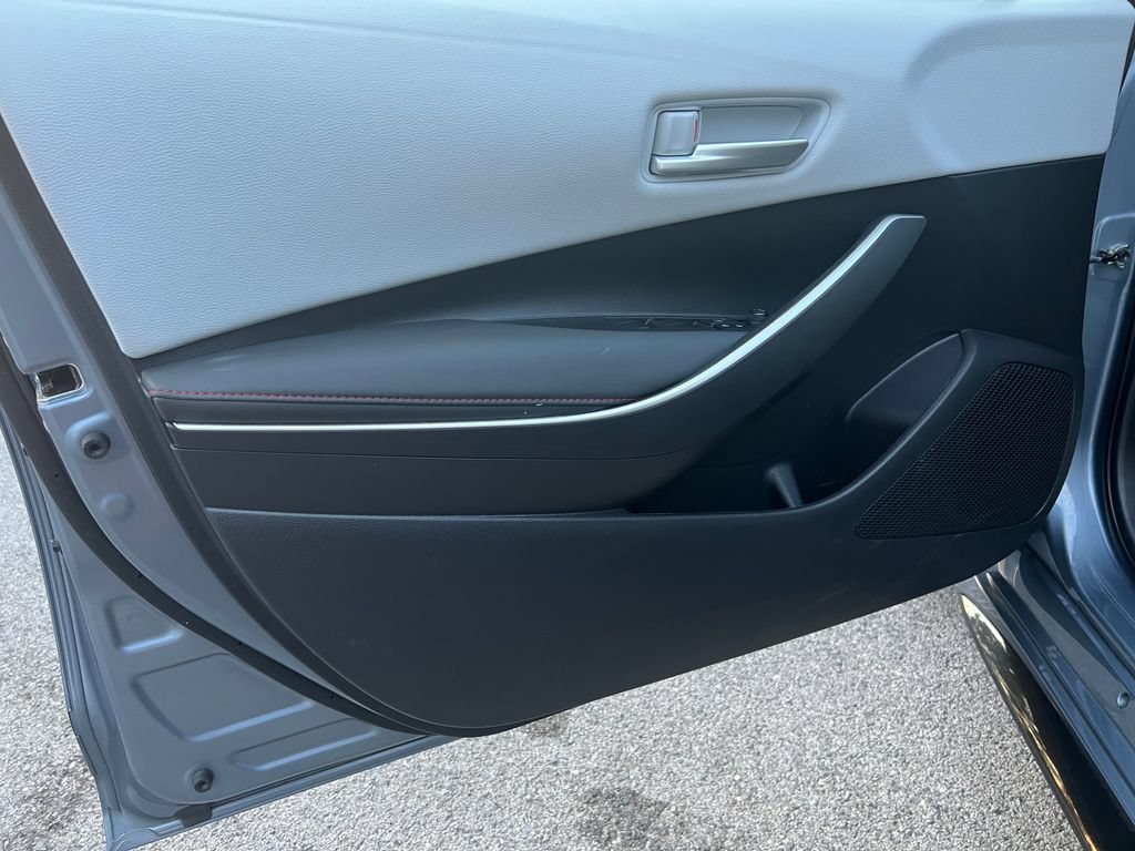 Used 2023 Toyota Corolla SE FWD image 18