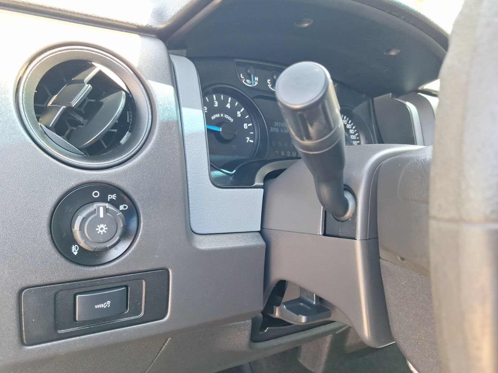Used 2014 Ford F150 STX w/ Equipment Group 201A Mid RWD image 20