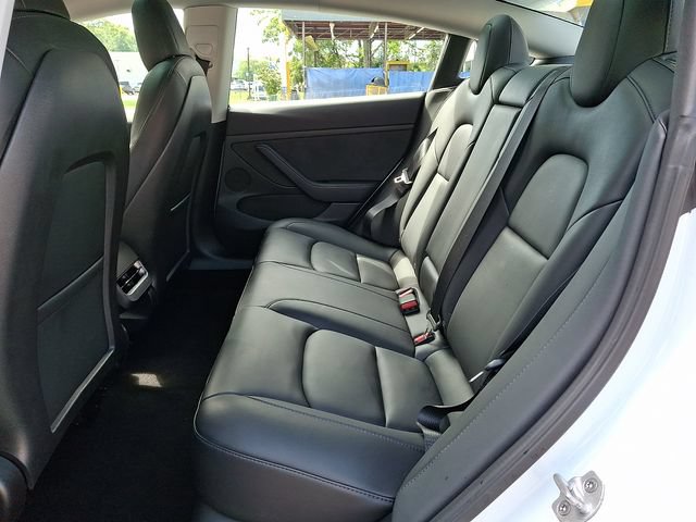 Used 2022 Tesla Model 3 RWD image 11