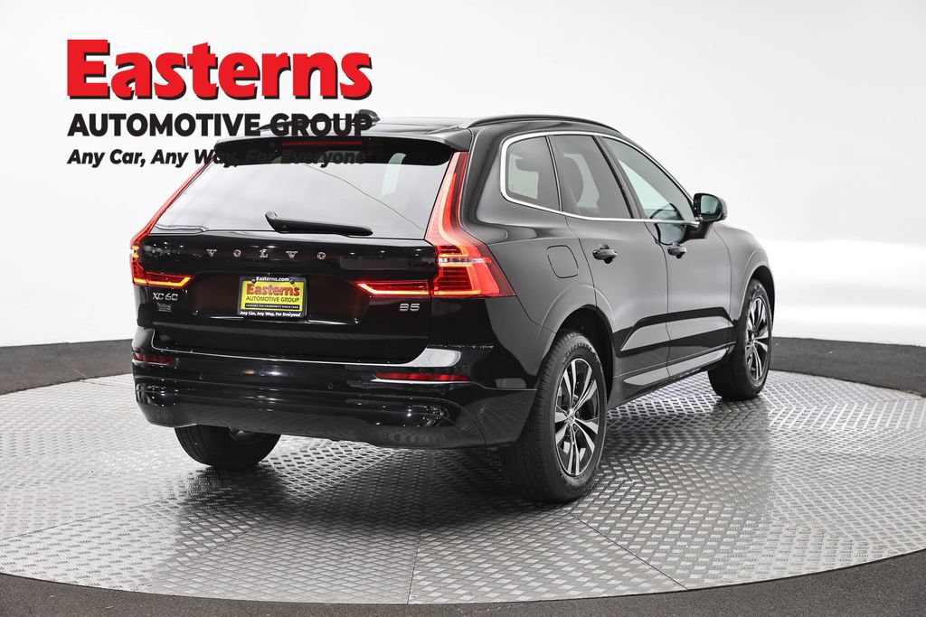 Used 2023 Volvo XC60 B5 Core FWD image 5
