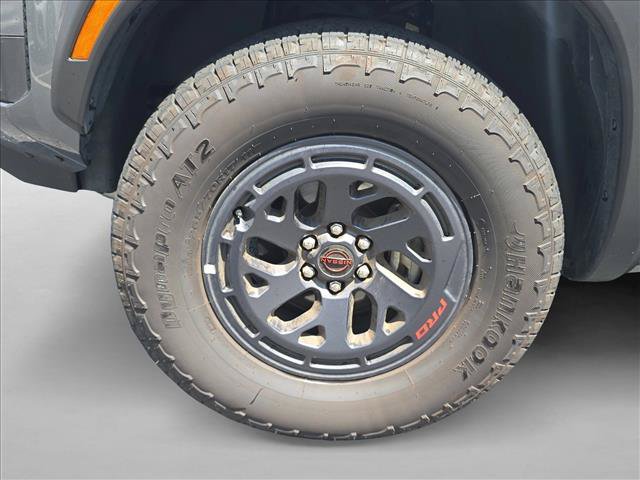 Used 2026 Nissan Frontier PRO-4X AWD/4WD image 27