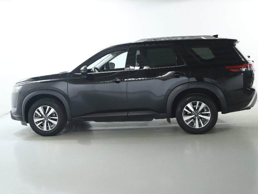 Certified 2025 Nissan Pathfinder SL image 41
