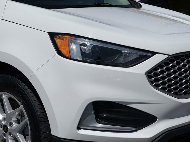 Used 2024 Ford Edge SEL AWD/4WD image 7