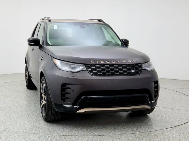 New 2026 Land Rover Discovery Limited Edition AWD/4WD image 2