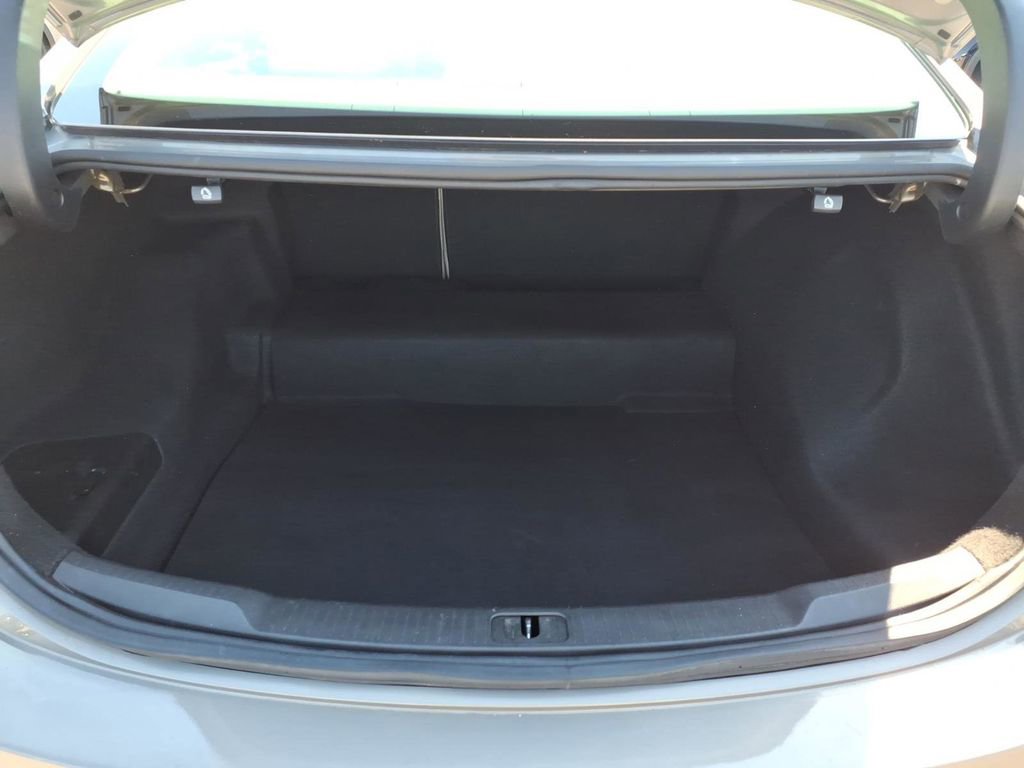 Used 2018 Buick LaCrosse Essence w/ Sights and Sounds Package image 8