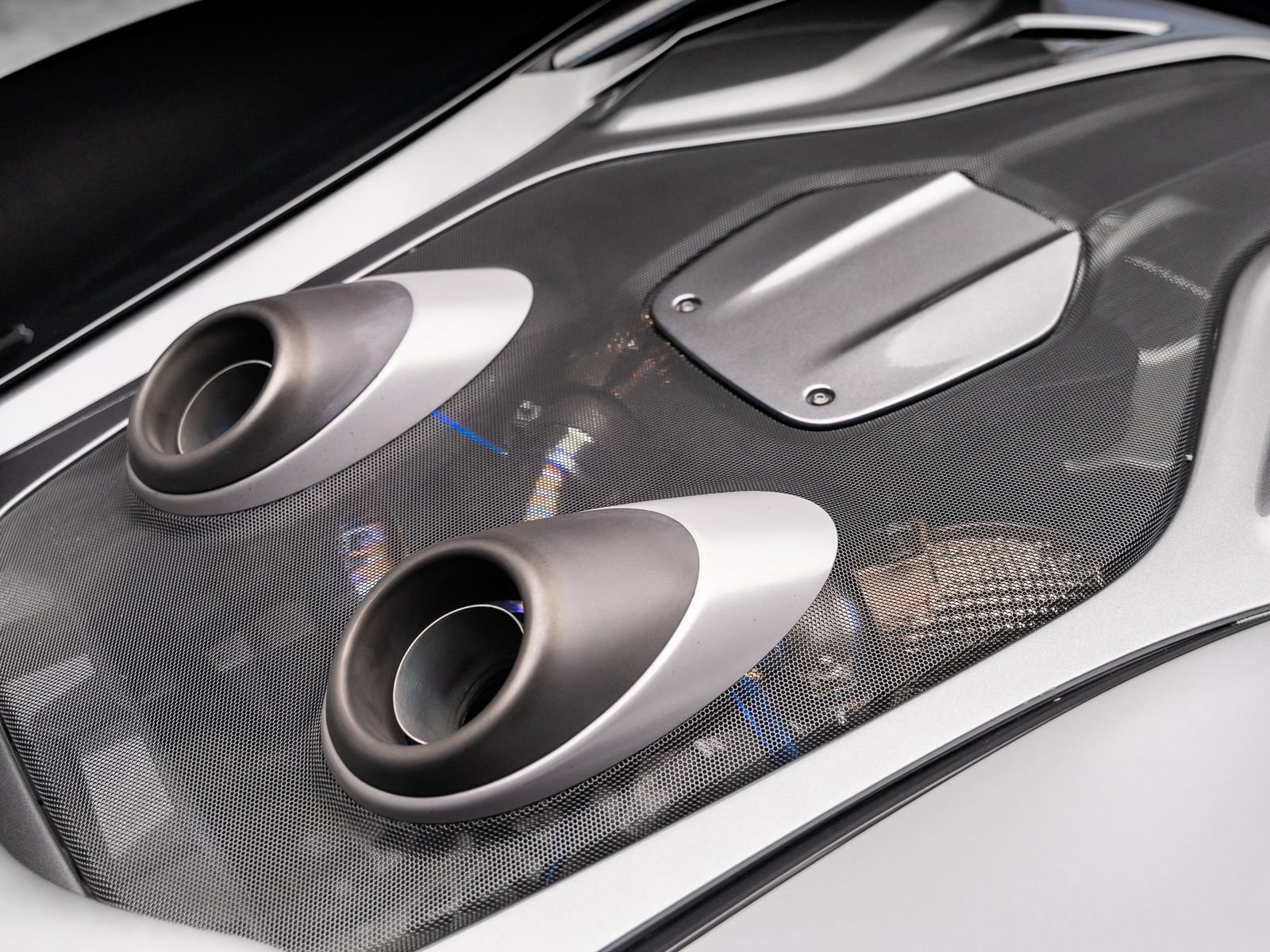 Used 2019 McLaren 600LT RWD image 42