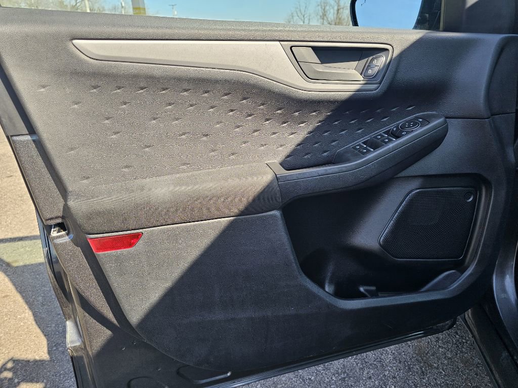 Used 2020 Ford Escape S AWD/4WD image 24