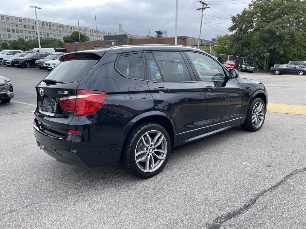 Used 2017 BMW X3 xDrive28i AWD/4WD image 8