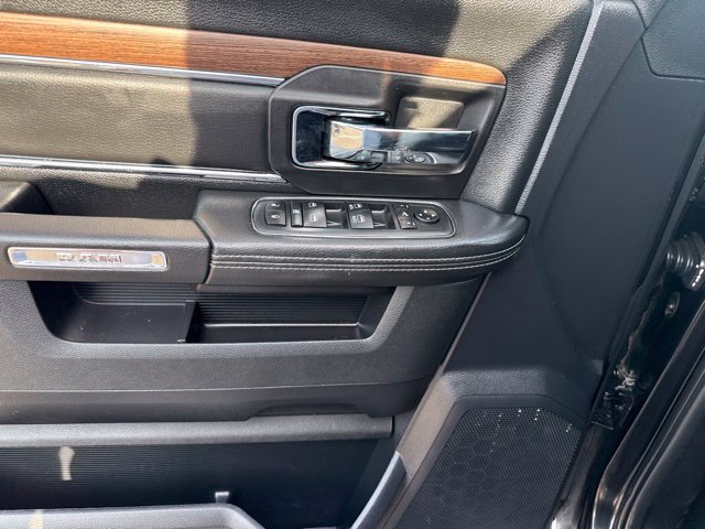 Used 2017 RAM 1500 Laramie AWD/4WD image 17