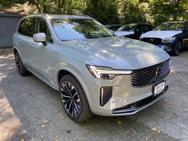 New 2026 Volvo XC90 B6 Ultra w/ Lounge Package image 1