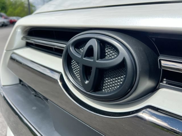 Used 2021 Toyota 4Runner Nightshade AWD/4WD image 31