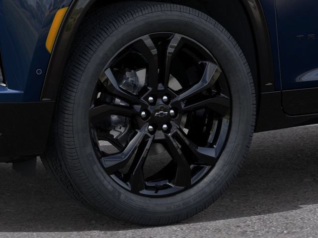 New 2027 Chevrolet Traverse RS w/ LPO, Floor Liner Package AWD/4WD image 9