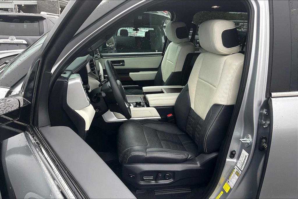 Used 2024 Toyota Sequoia Capstone image 18