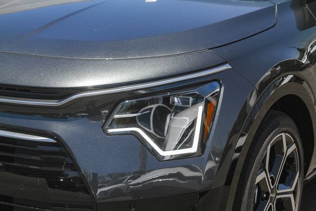 New 2026 Kia Niro SX Touring FWD image 13