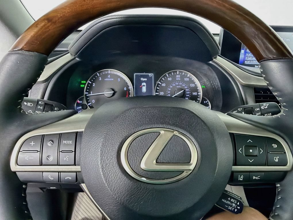 Used 2019 Lexus RX 350 FWD w/ Premium Package image 16