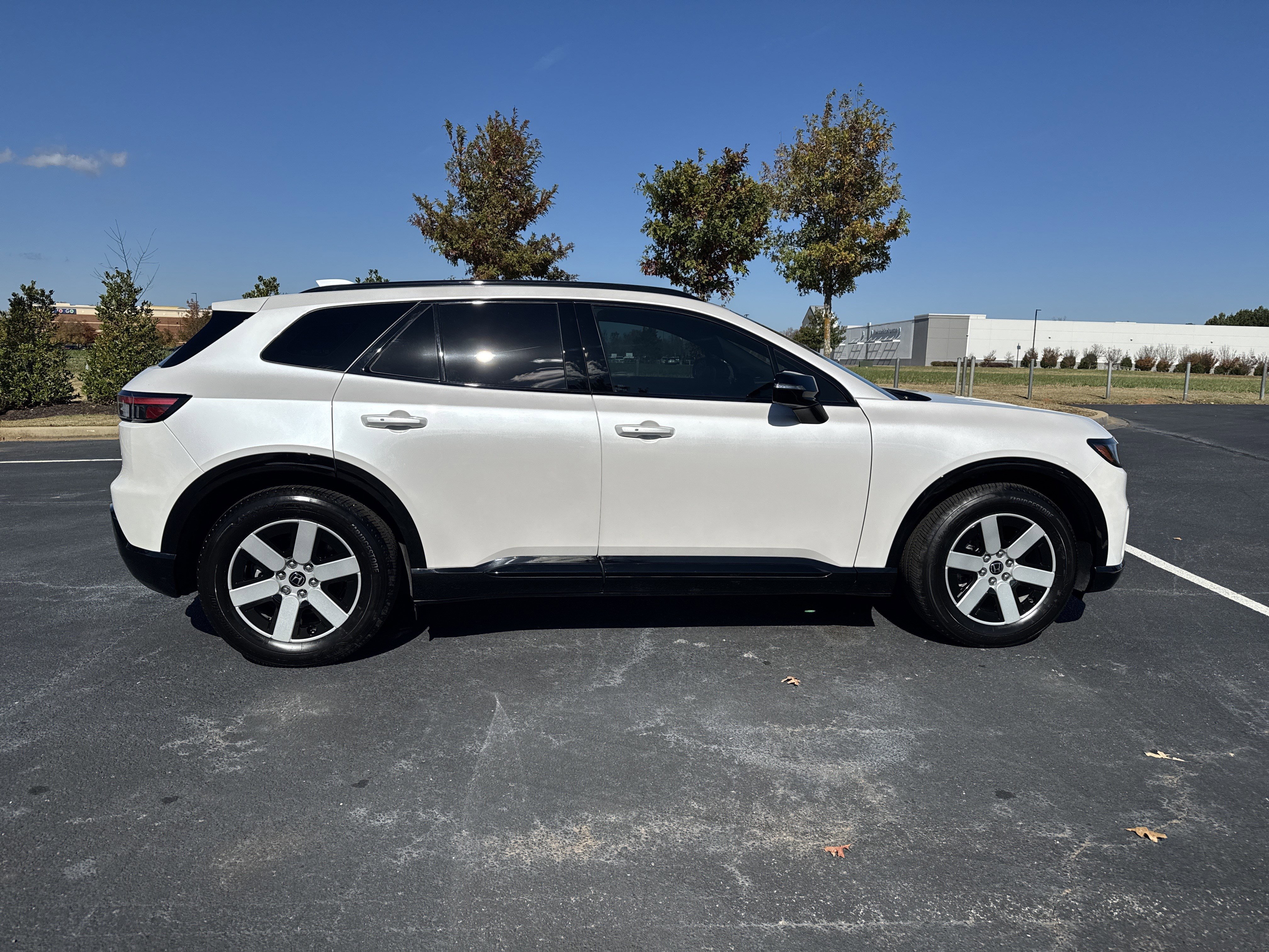 Certified 2024 Honda Prologue Touring image 31