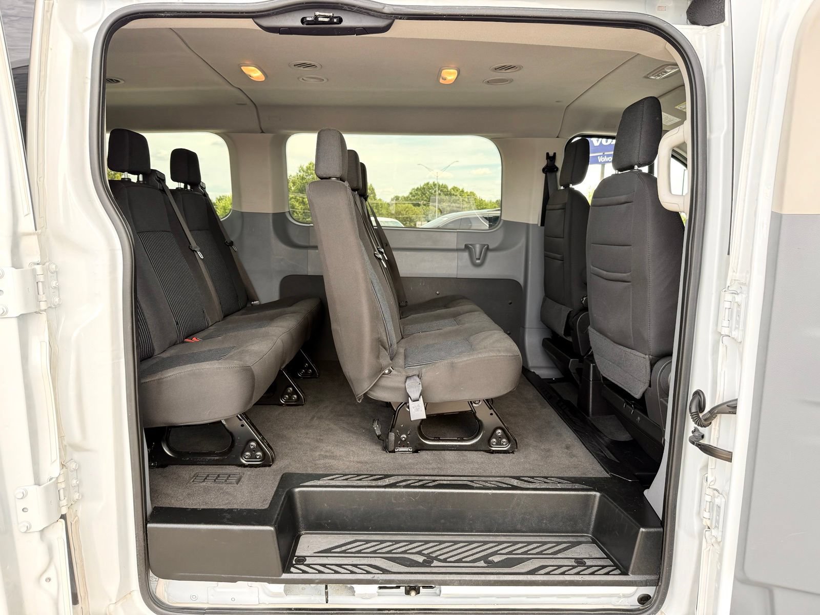 Used 2018 Ford Transit 150 XL RWD image 19