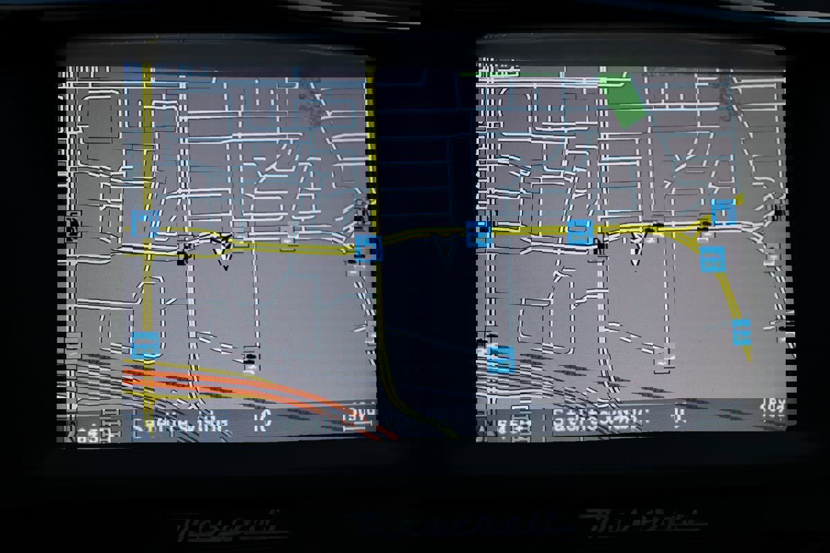 Used 2017 Maserati GranTurismo Sport image 19