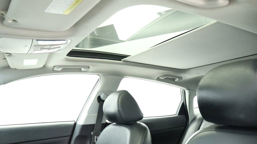 Used 2019 Kia Optima S w/ S Panoramic Sunroof Package image 43