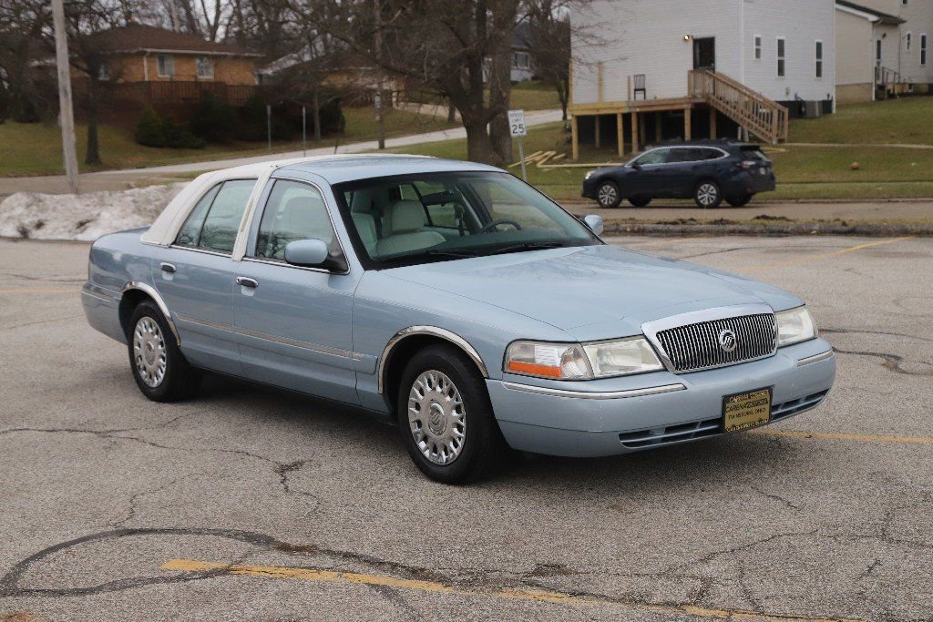 Used 2004 Mercury Grand Marquis GS image 13