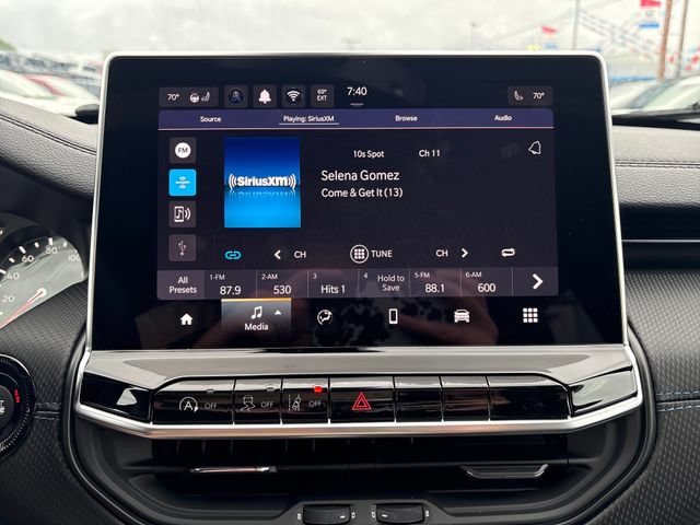 New 2026 Jeep Compass Latitude AWD/4WD image 14