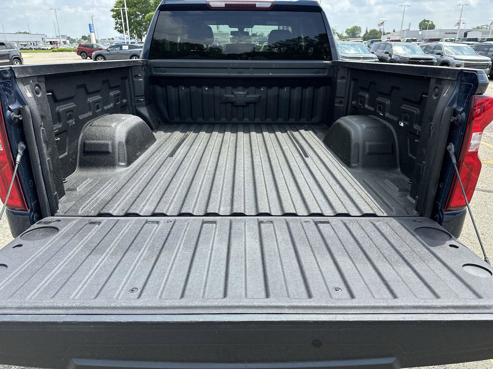 Certified 2021 Chevrolet Silverado 1500 Custom image 23