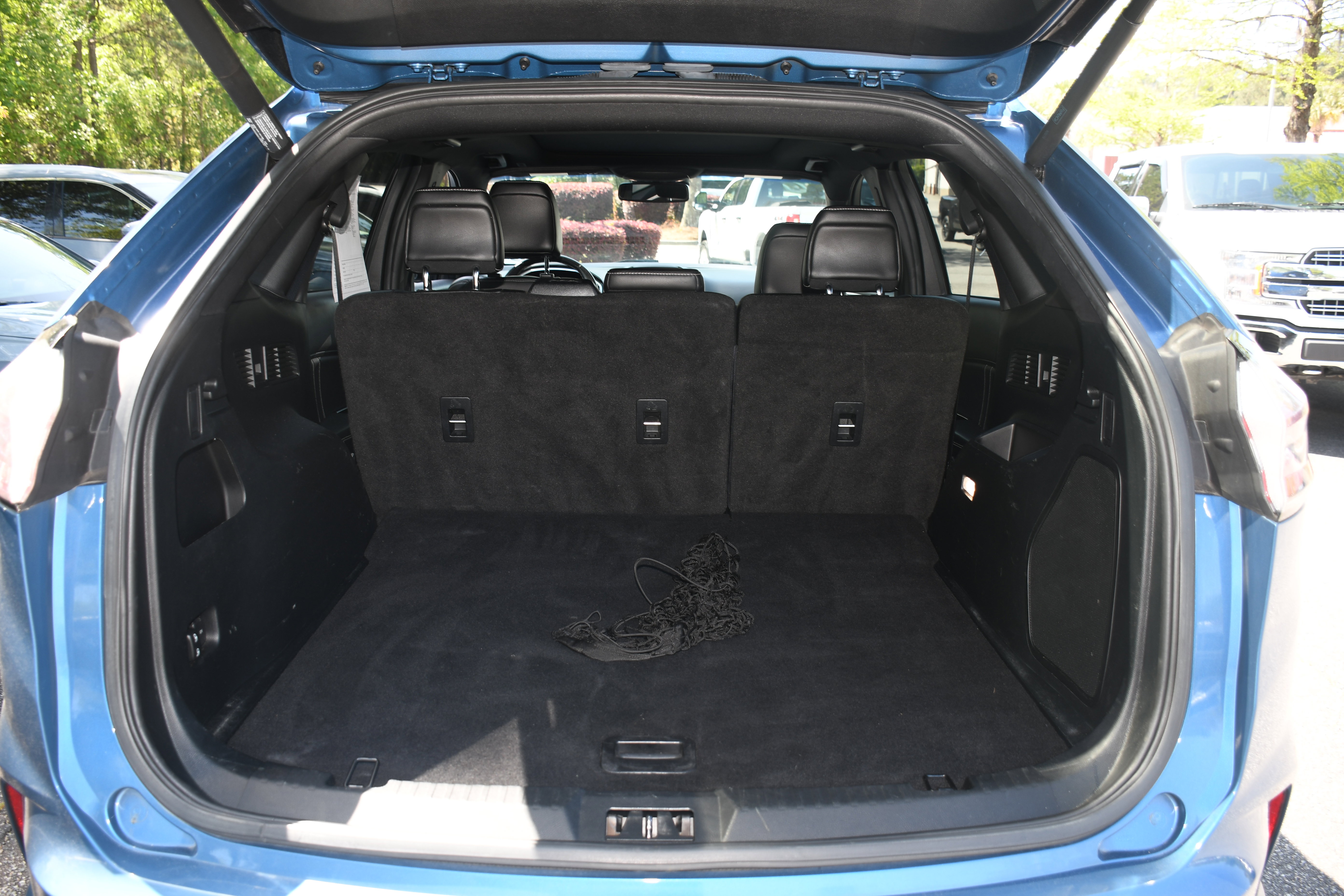 Used 2020 Ford Edge ST w/ Equipment Group 401A AWD/4WD image 19