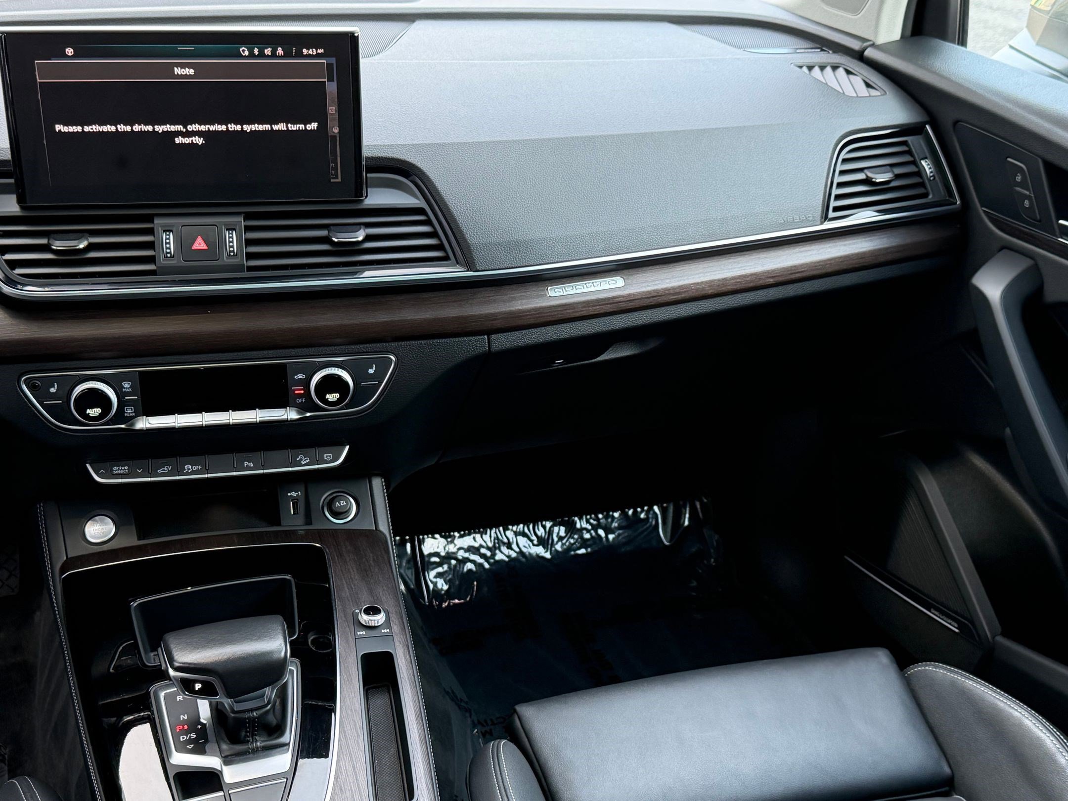 Used 2023 Audi Q5 e Premium Plus w/ Premium Plus Package image 29