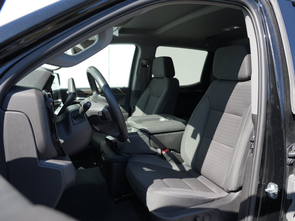 Certified 2023 Chevrolet Silverado 1500 LT w/ Convenience Package II AWD/4WD image 12
