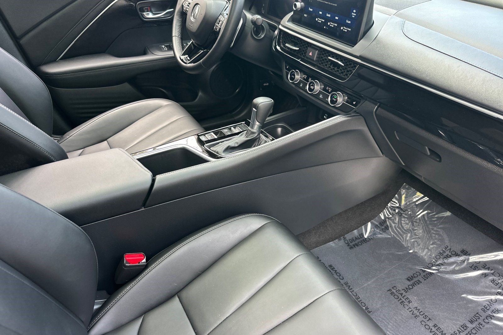 Used 2025 Acura ADX FWD image 33