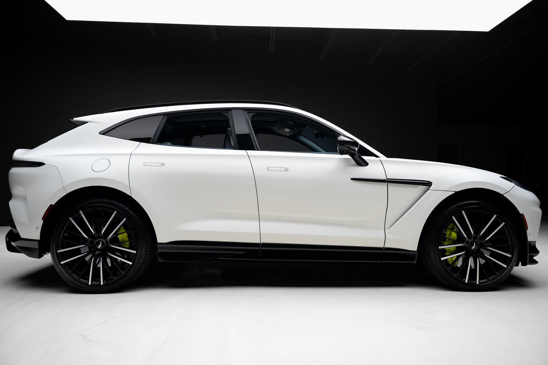 Used 2023 Aston Martin DBX 707 AWD/4WD image 36