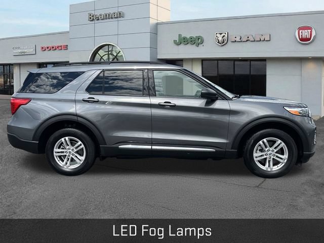 Used 2023 Ford Explorer XLT w/ Equipment Group 202A AWD/4WD image 8