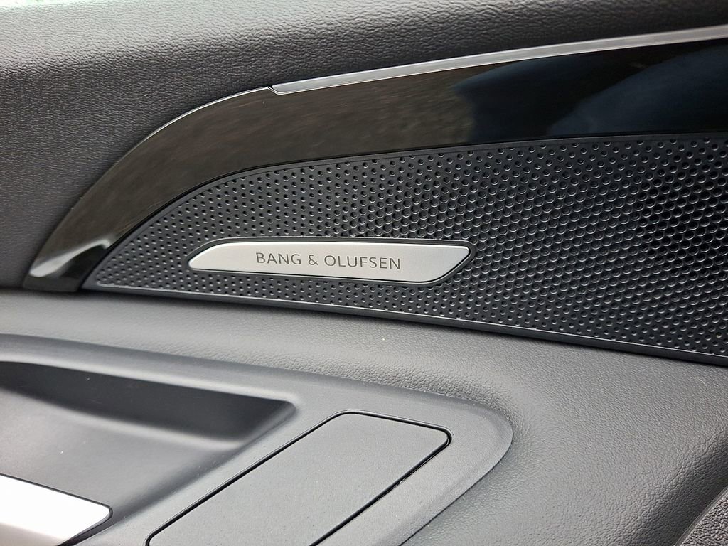 Certified 2025 Audi Q5 Premium Plus w/ Premium Plus image 26